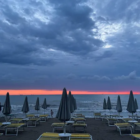 Sunset * Golem (Tirana)